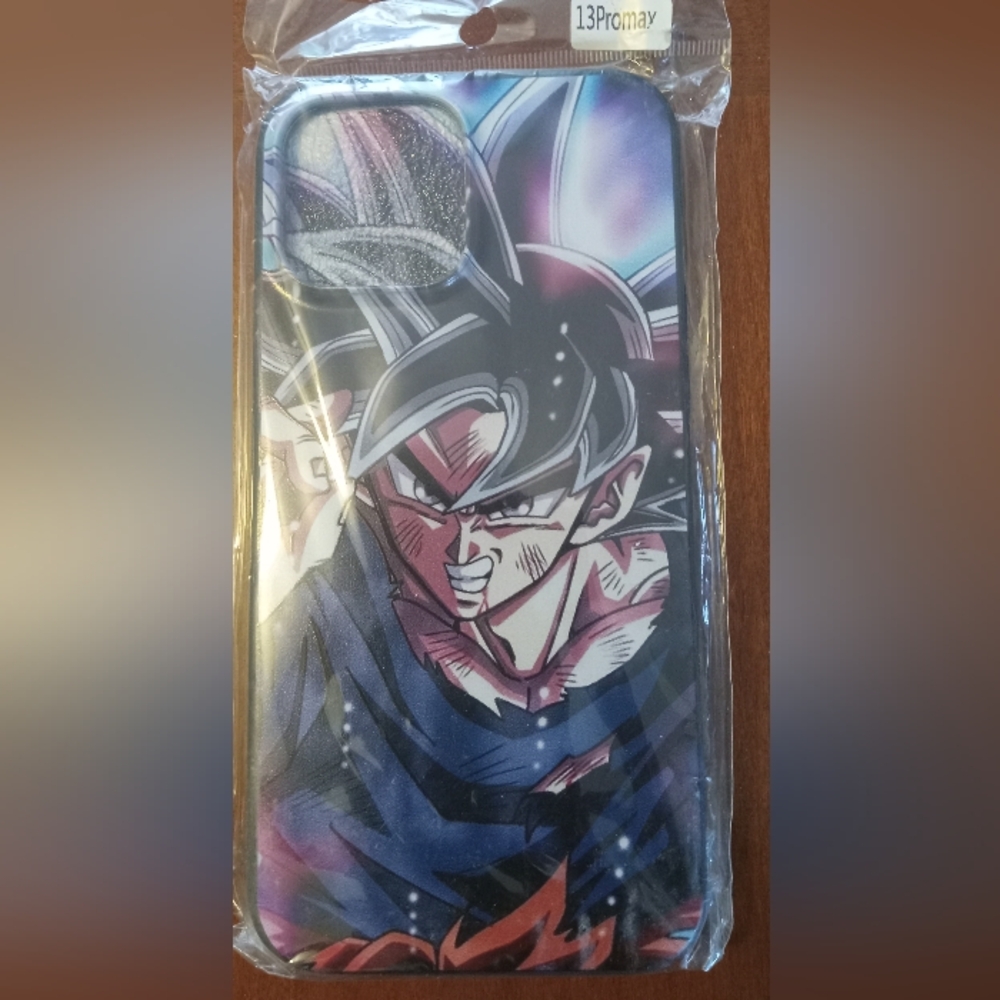 IPHONE 13 PRO MAX ANIME CASE.